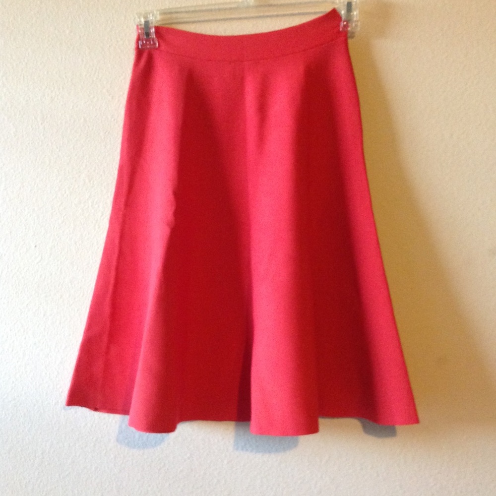 Skirt - Picture 2 of 2